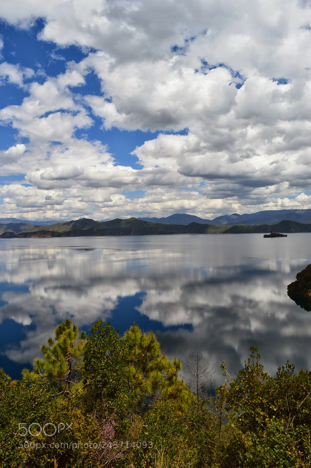 Nikon D3200 sample photo. Lugu hu lake national photography