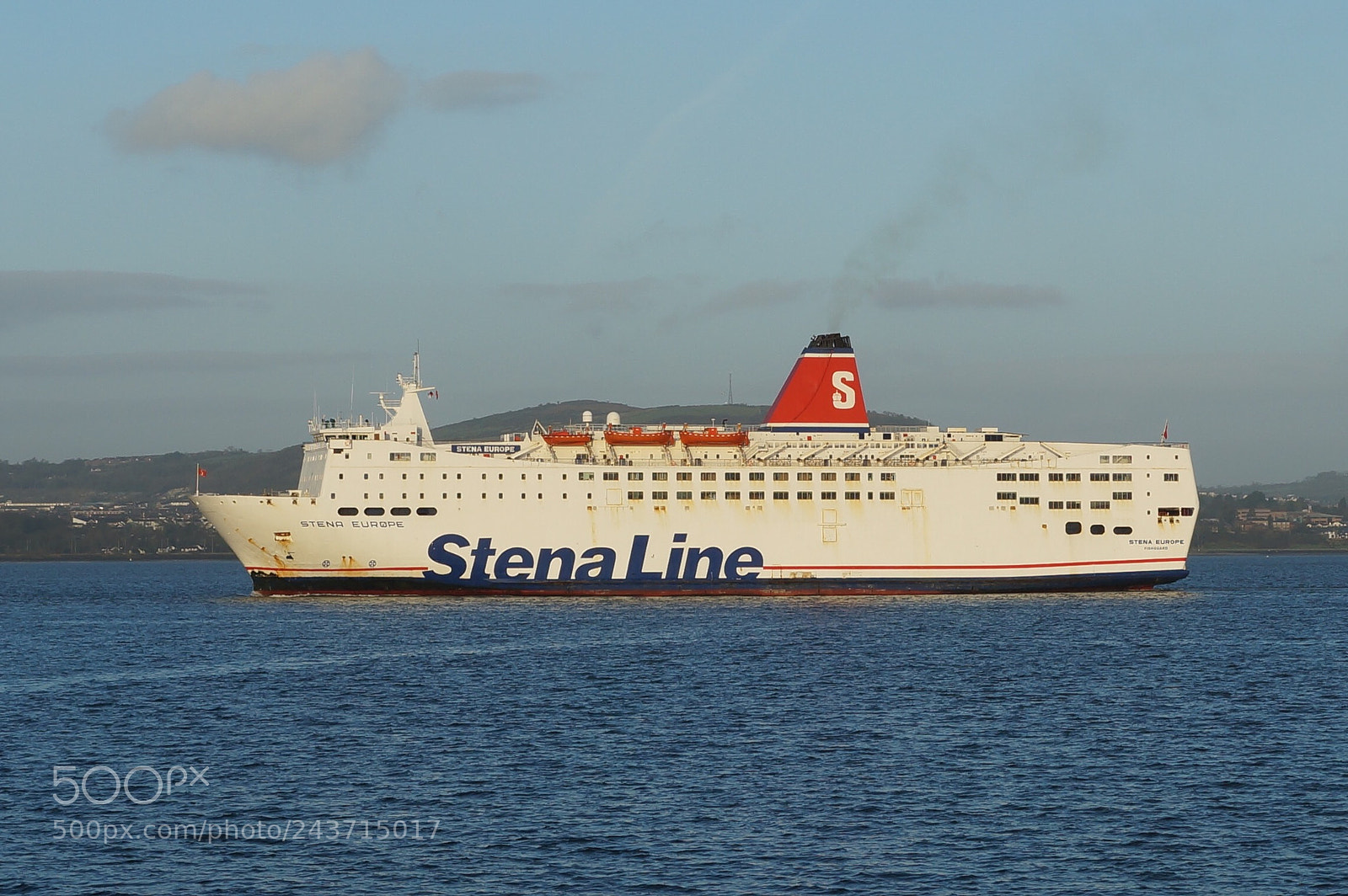 Sony SLT-A37 sample photo. Stena europe arriving in photography