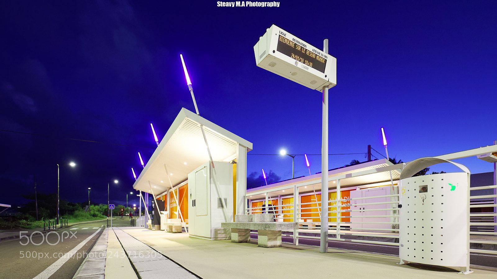 Canon EOS 5DS sample photo. Capital city lights 3 photography
