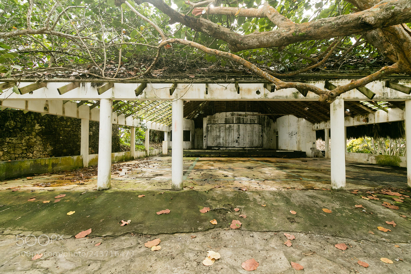 Canon EOS 7D Mark II sample photo. Dr abandonedresort photography