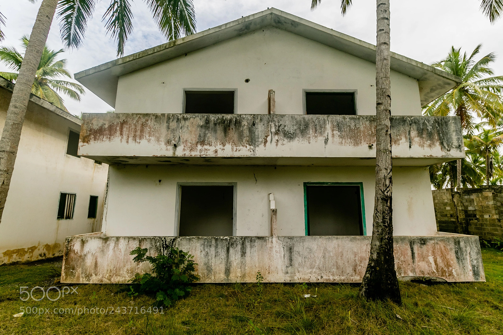 Canon EOS 7D Mark II sample photo. Dr beachhouse photography