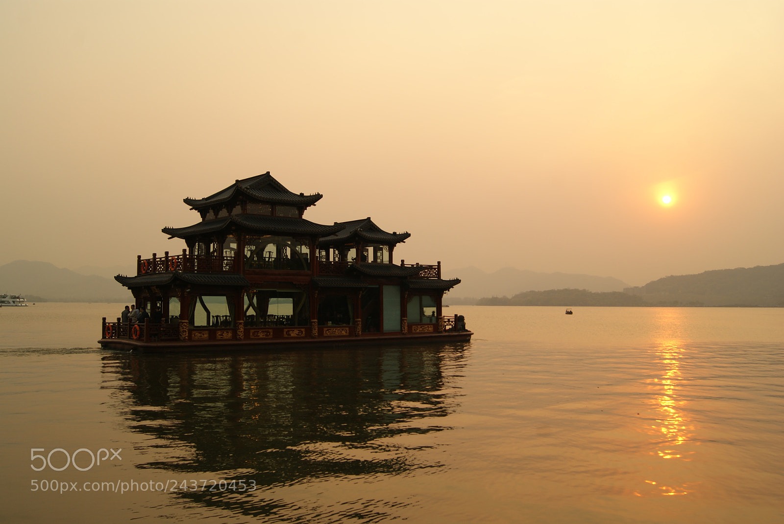 Sony Alpha DSLR-A330 sample photo. Westlake hangzhou photography