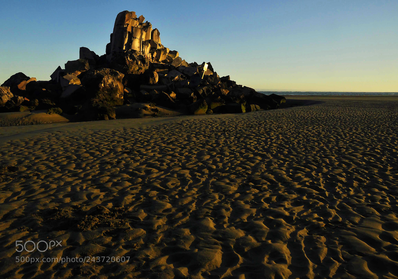 Nikon D90 sample photo. Shag rock sand patterns photography