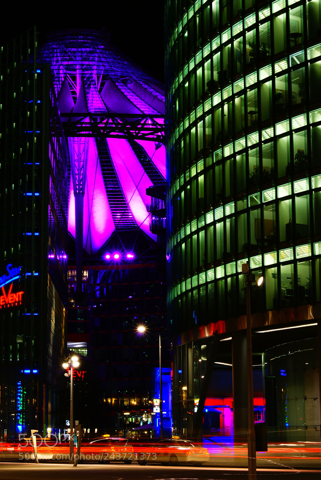 Sony Alpha DSLR-A330 sample photo. Sony center berlin photography