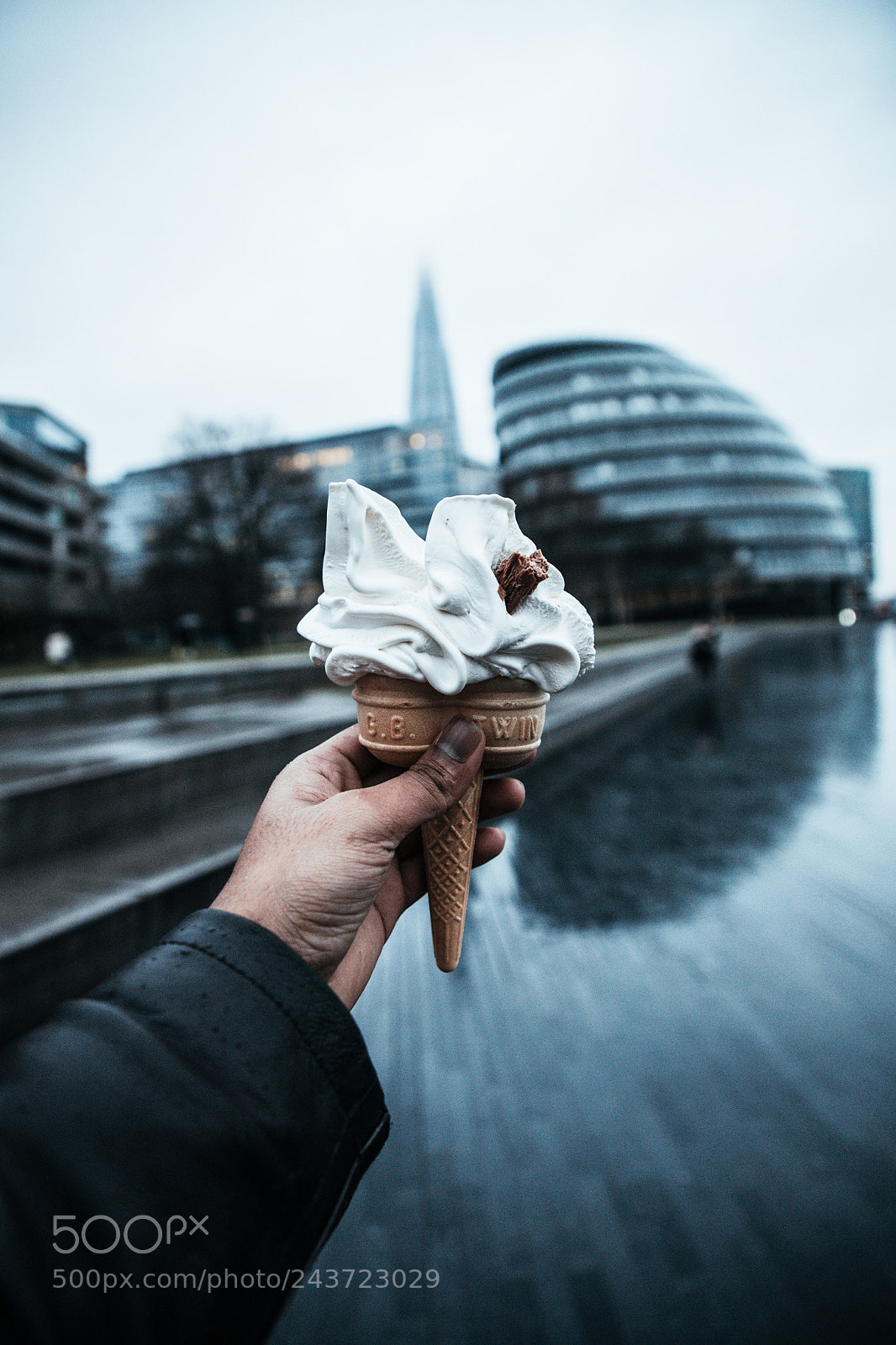 Canon EOS-1D X Mark II sample photo. The ice-cream. photography