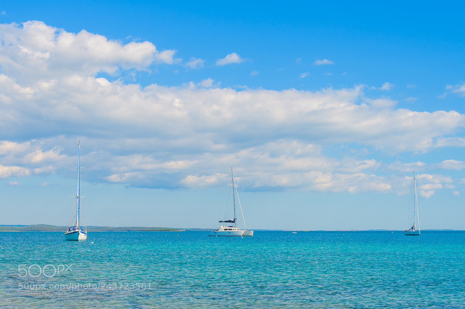 Nikon D500 sample photo. Luxury sailing catamaran and photography