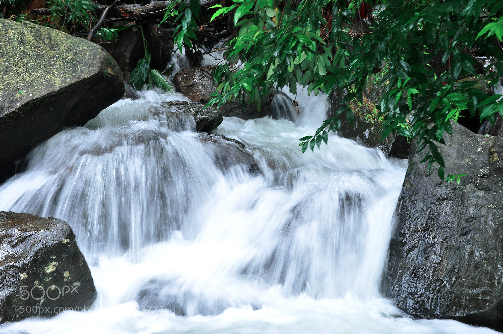 Nikon D90 sample photo. Chilling waterfall photography