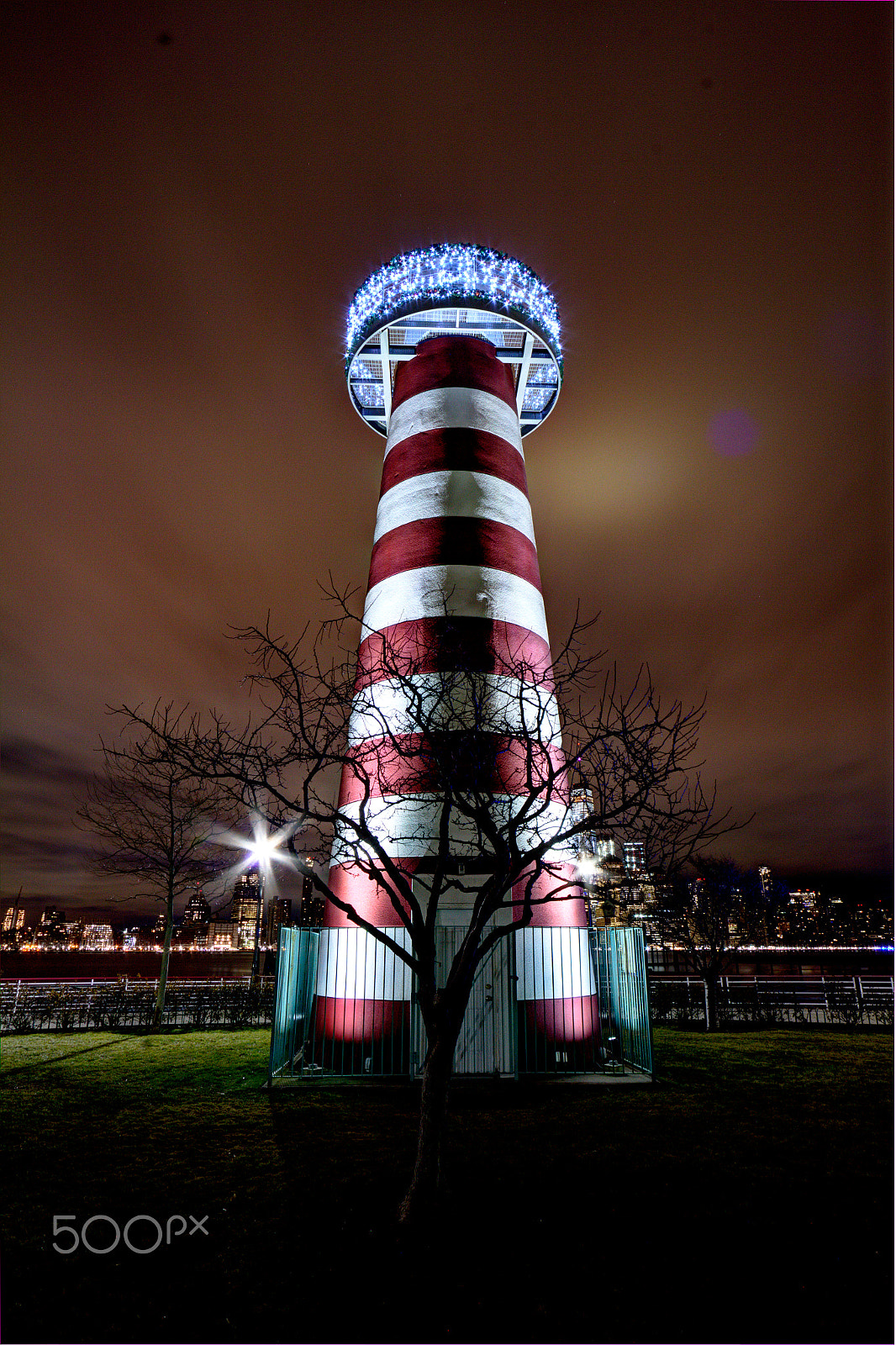 Canon EF-S 10-22mm F3.5-4.5 USM sample photo. Lefrac lighthouse newport city n.j. photography