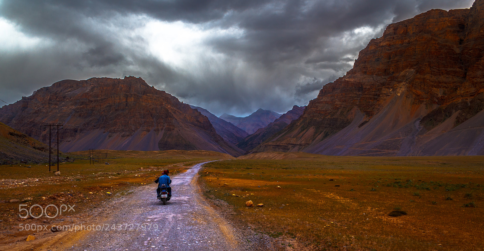 Canon EOS 550D (EOS Rebel T2i / EOS Kiss X4) sample photo. Motorcycle ride in spiti photography
