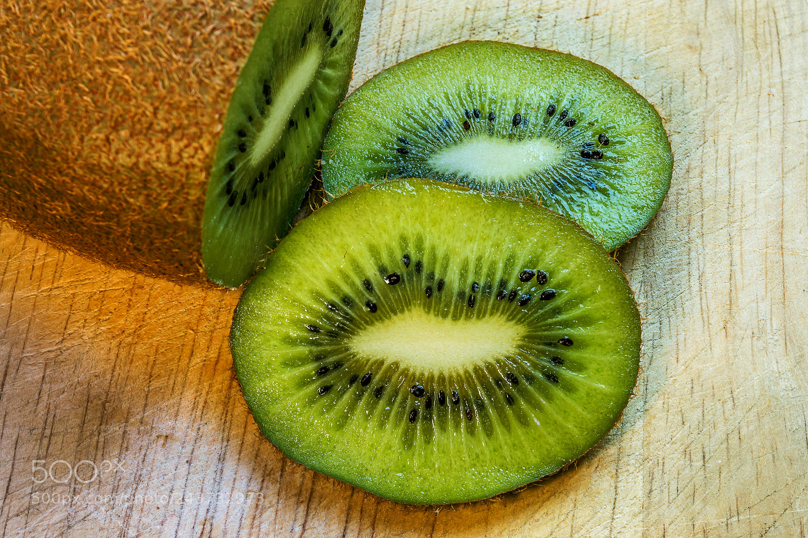 Nikon D3200 sample photo. A kiwi fruit photography