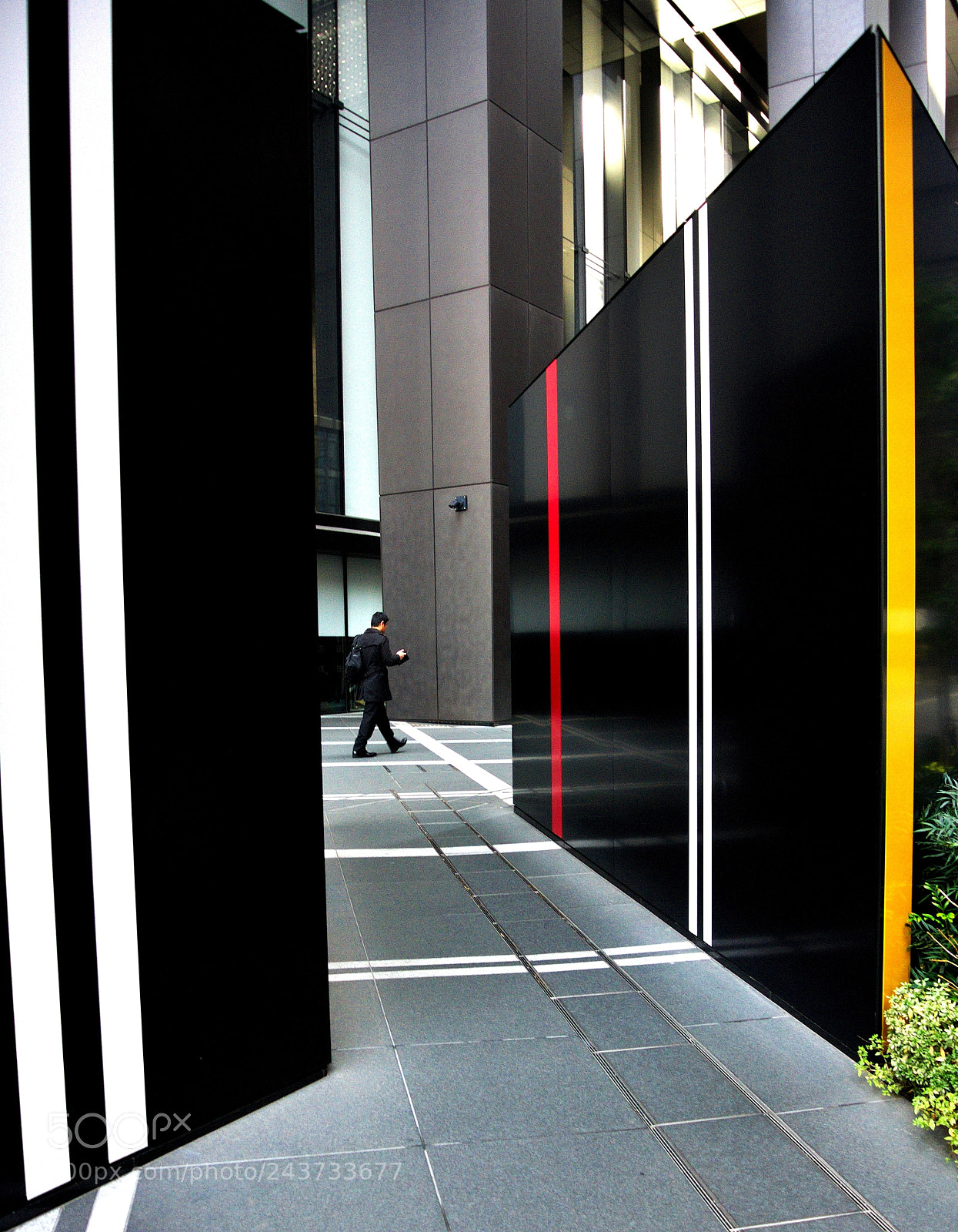 Nikon 1 V1 sample photo. Color board photography