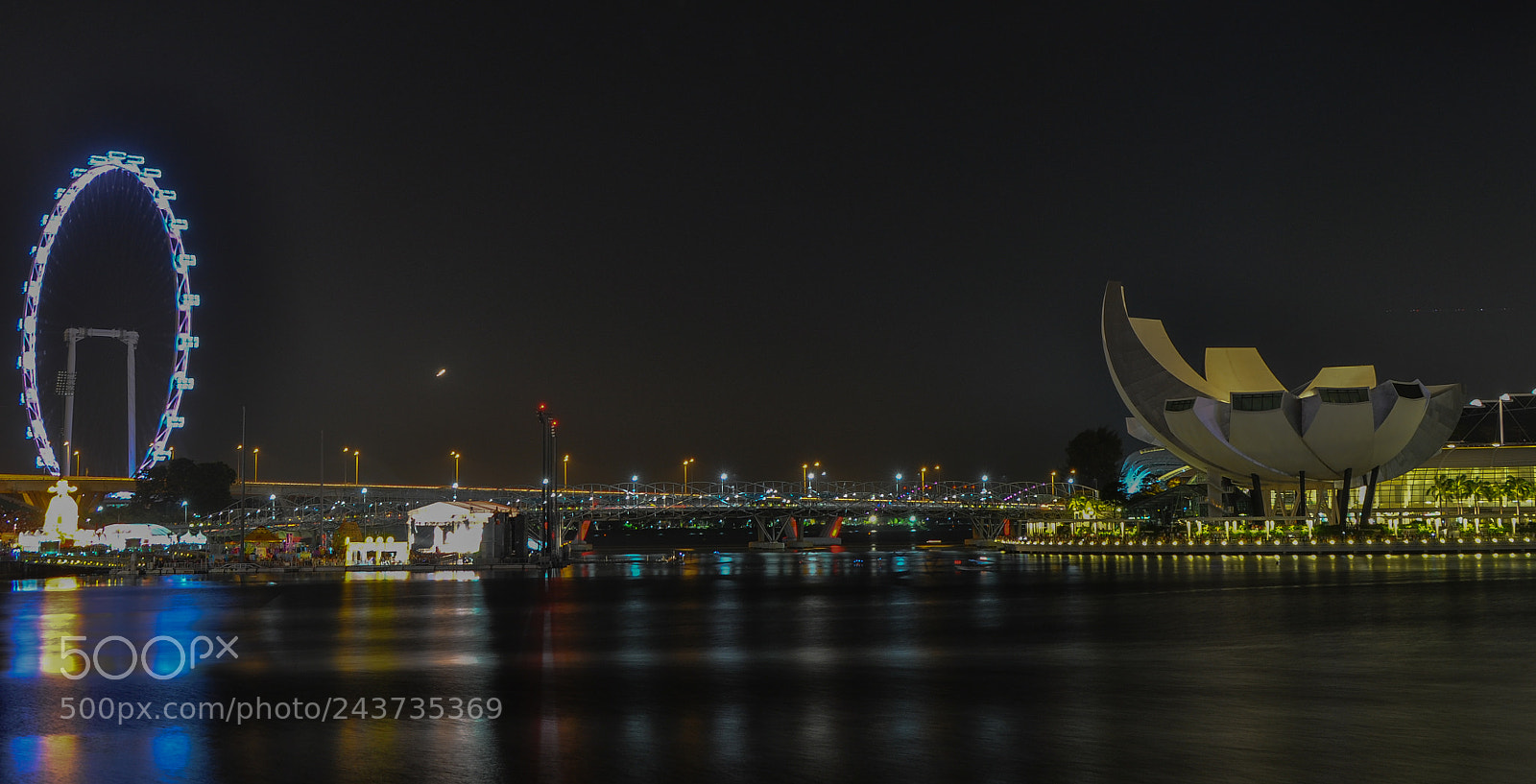 Nikon D5000 sample photo. A night in singapore photography