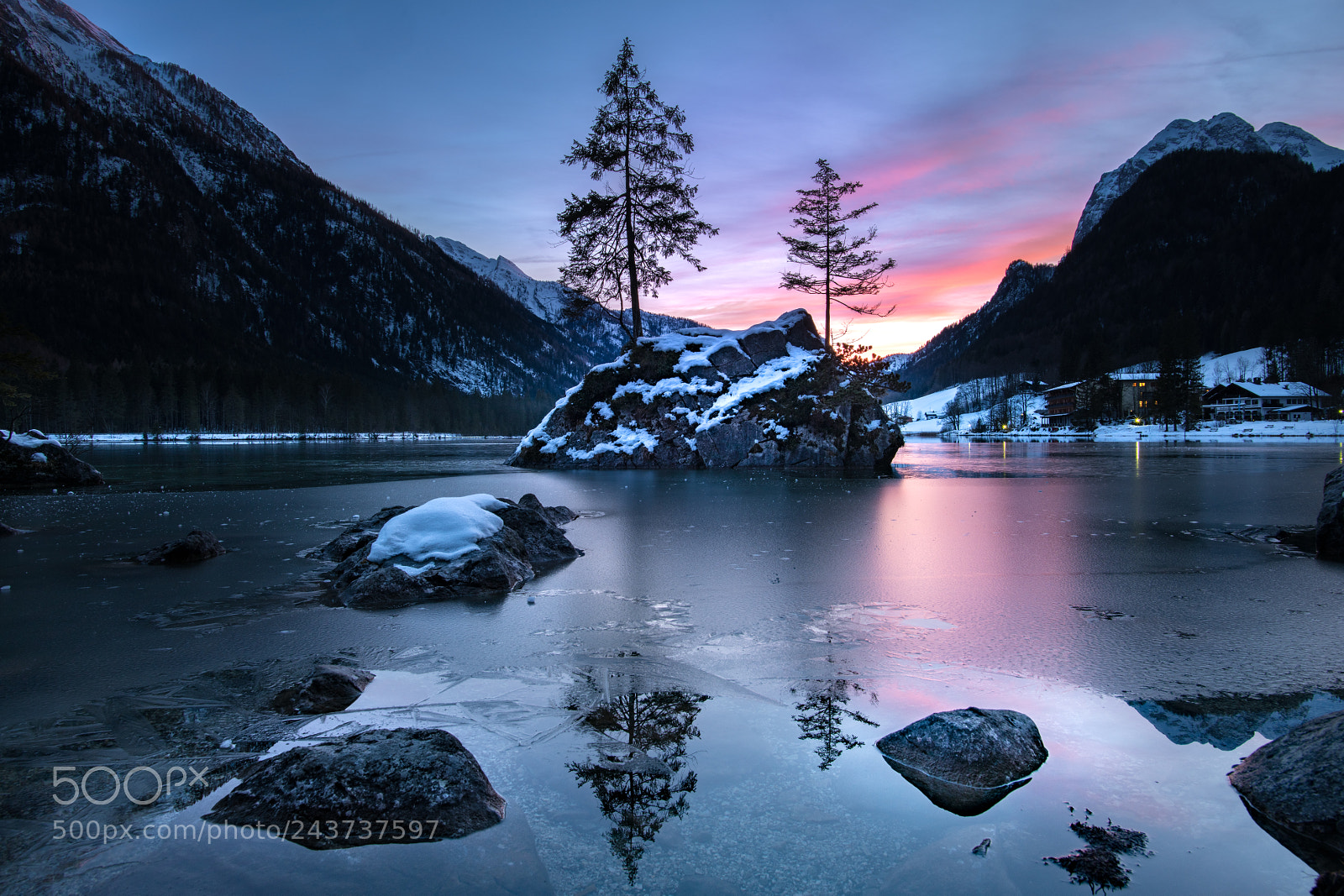 Nikon D850 sample photo. Sunset time in winter photography
