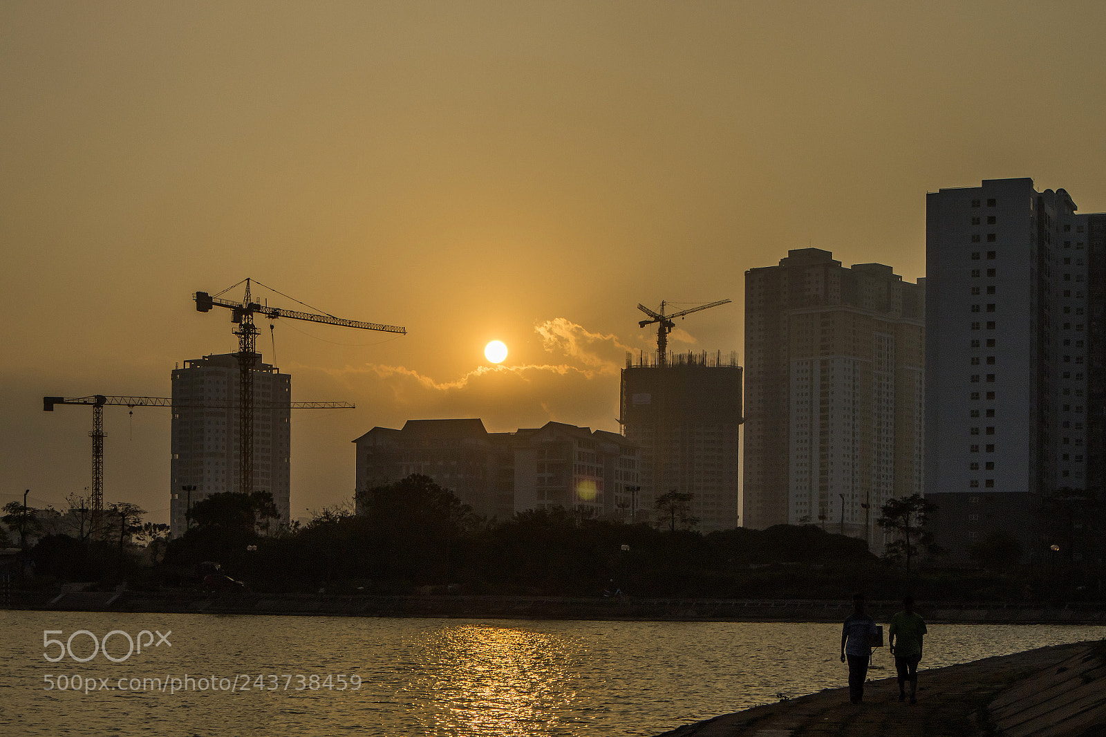 Canon EOS M10 sample photo. Sunset on the lake photography
