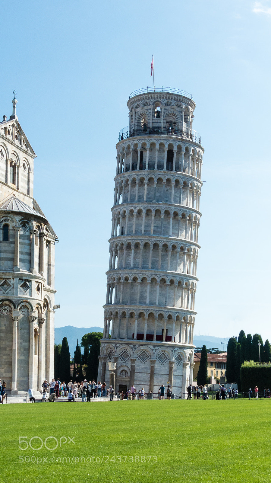 Panasonic Lumix DMC-FZ200 sample photo. Leaning tower of pisa photography