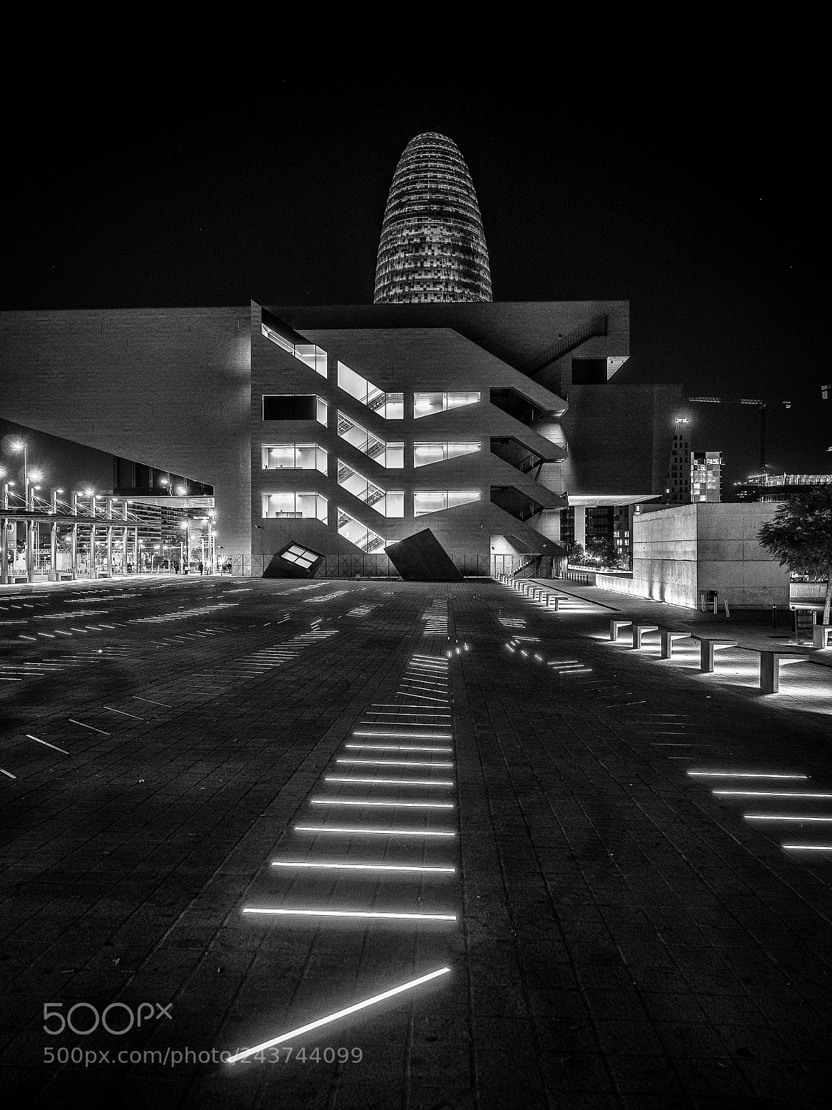 Olympus OM-D E-M5 II sample photo. Agbar tower photography