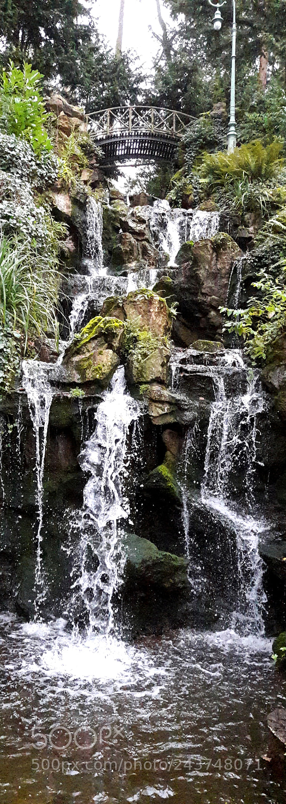 Samsung Galaxy A5(2016) sample photo. Waterfall in the park photography