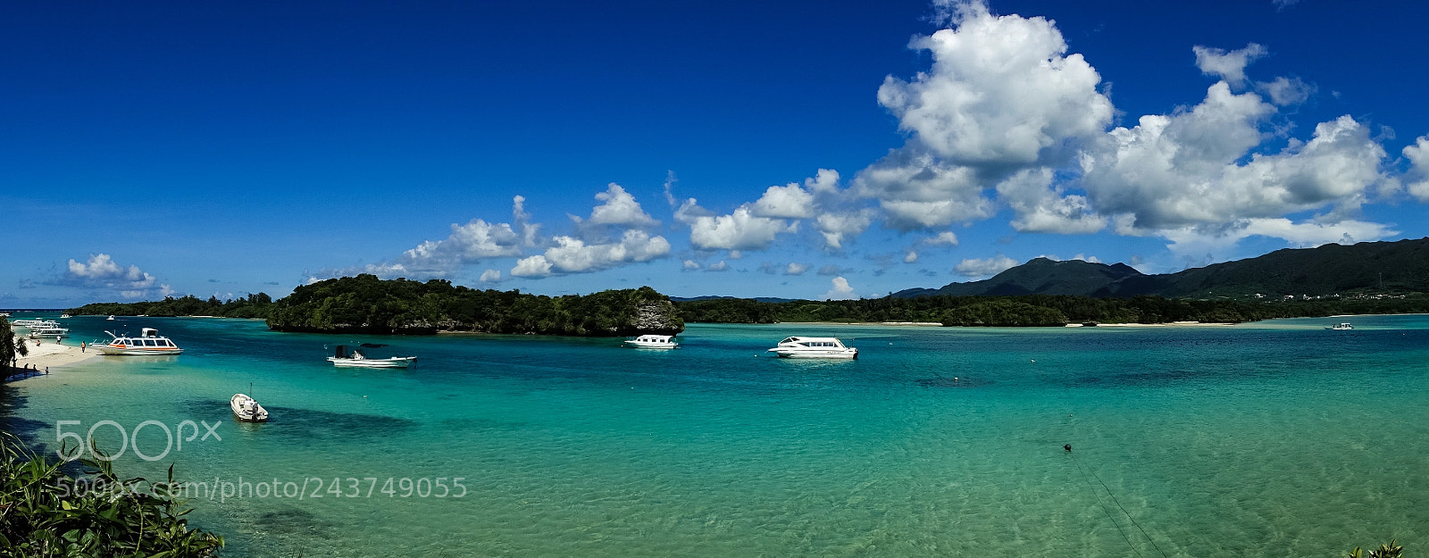 Sony Cyber-shot DSC-RX10 III sample photo. Panoramic view of scenic photography