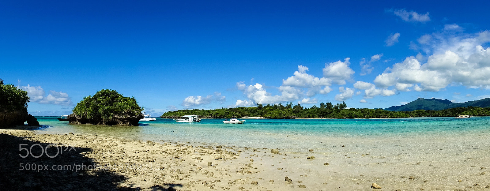 Sony Cyber-shot DSC-RX10 III sample photo. Panoramic view of scenic photography