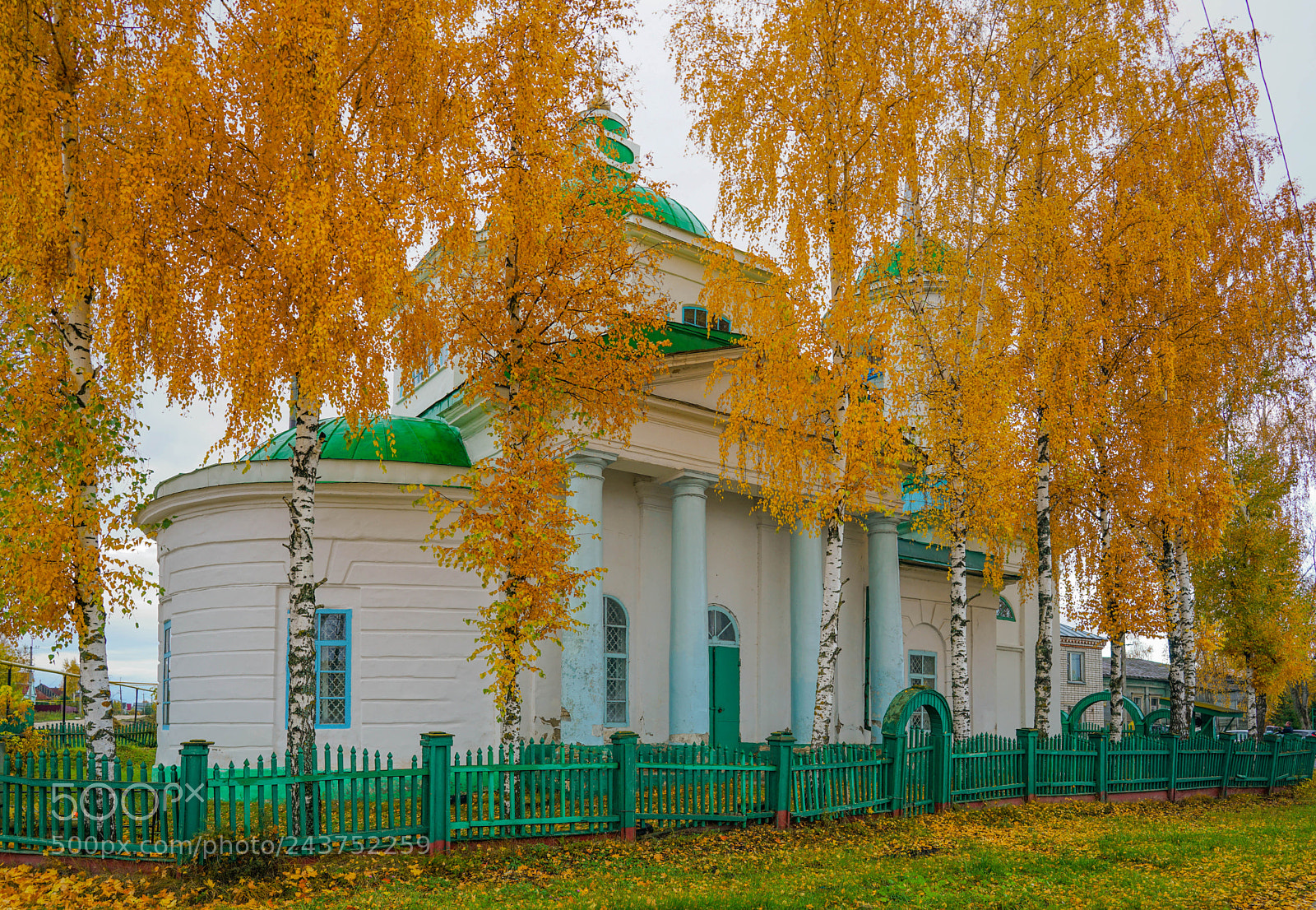 Sony a7R II sample photo. Poretskoye. church of peter photography