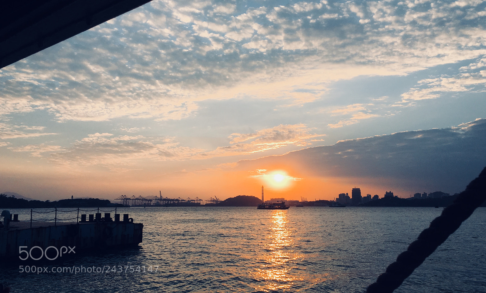 Apple iPhone 6s sample photo. 黄昏 photography
