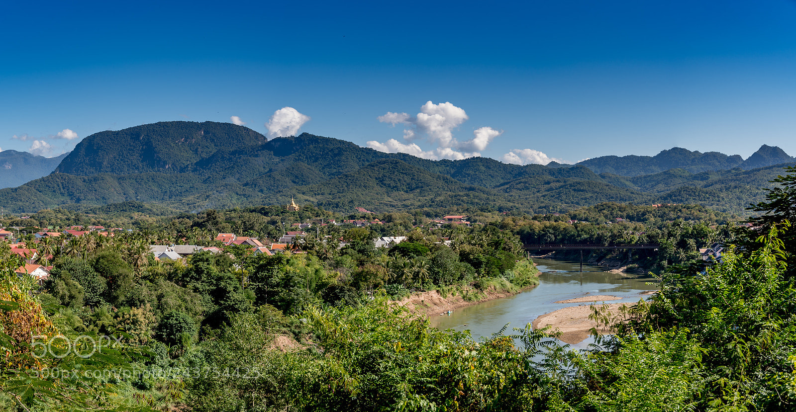 Nikon D500 sample photo. Overlooking the nam khan photography