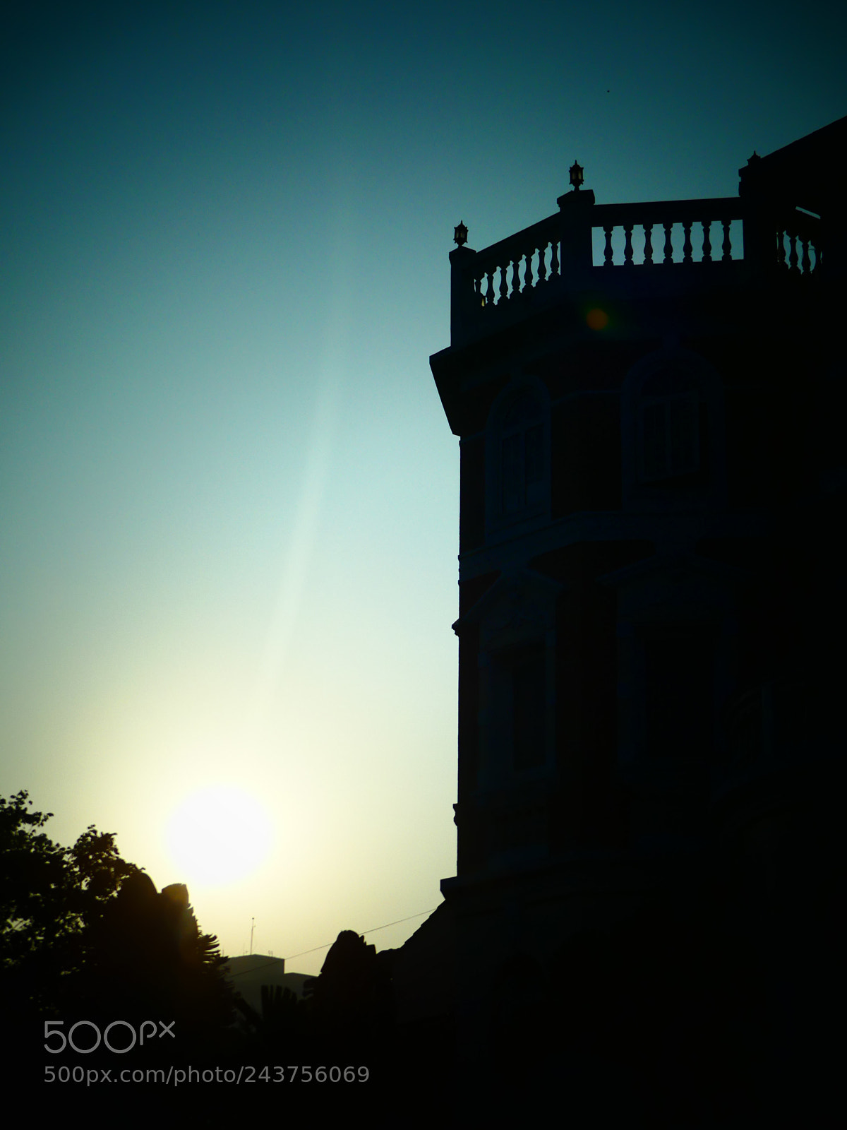 Panasonic Lumix DMC-FZ300 sample photo. Castle on the hill photography