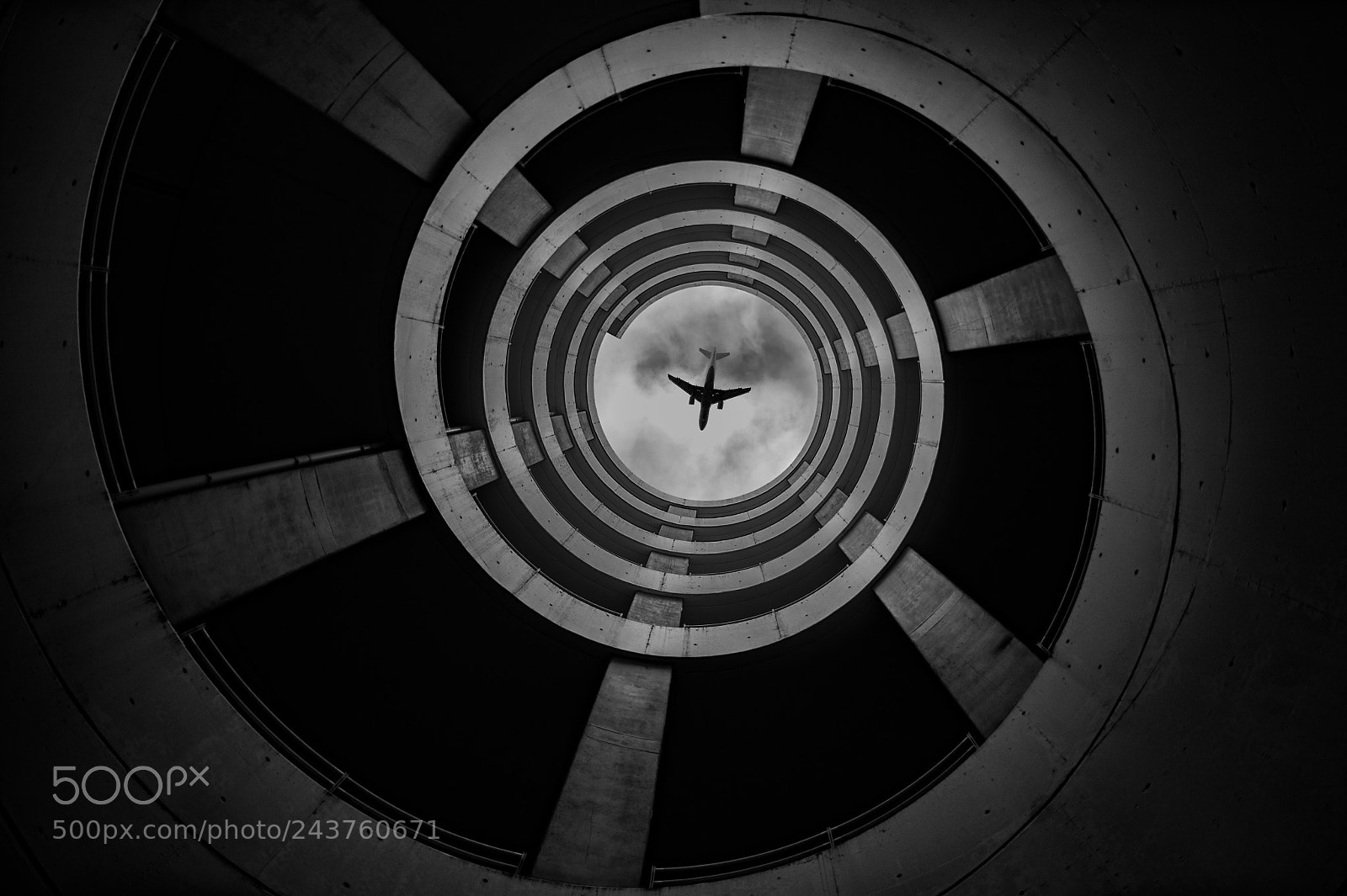 Nikon D4 sample photo. Airport stuttgart photography