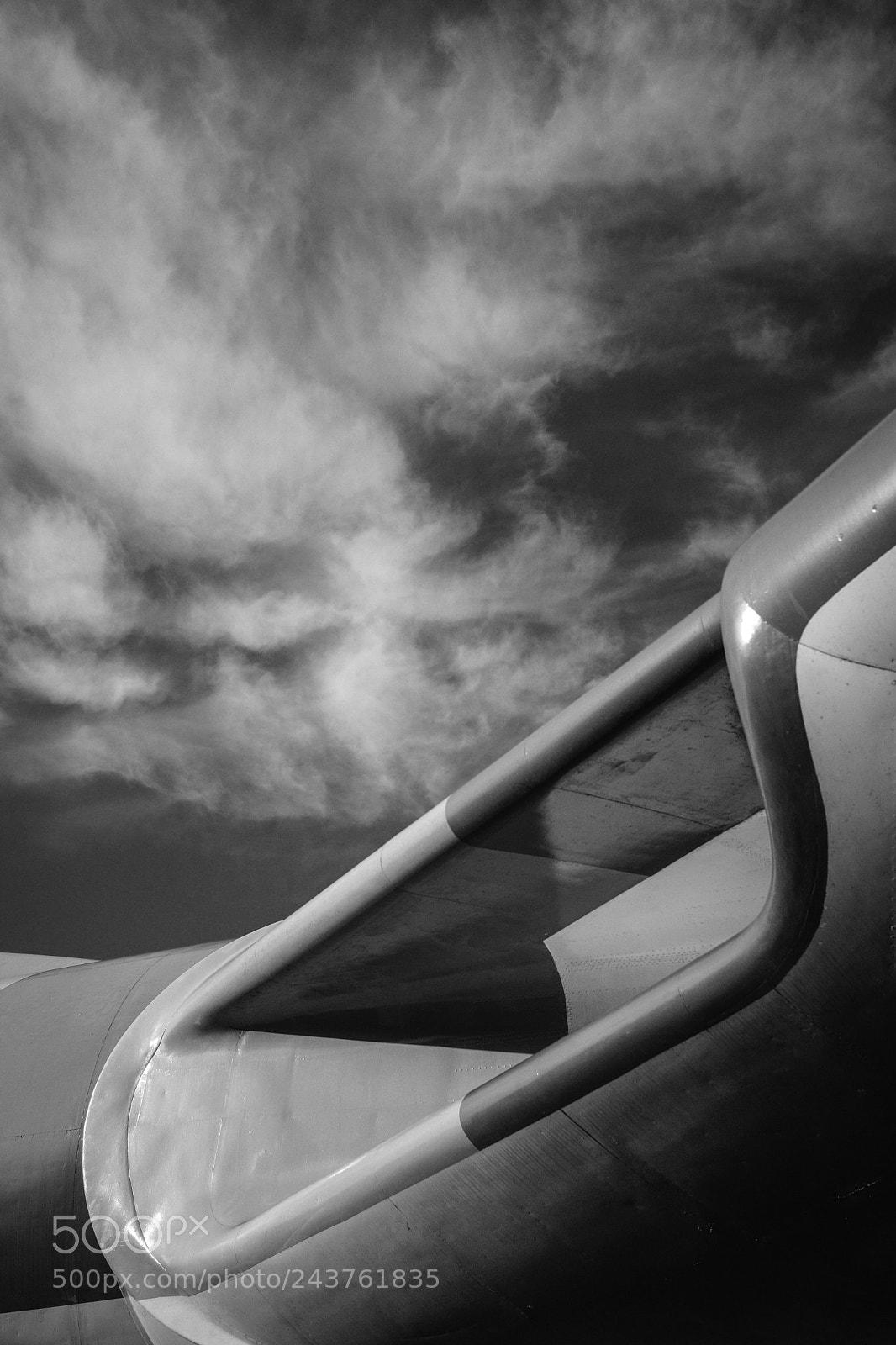 Fujifilm X100F sample photo. Avro vulcan photography