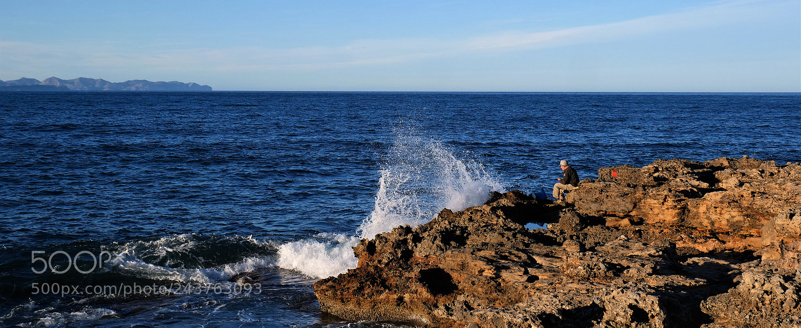 Panasonic Lumix DC-GH5 sample photo. Fisherman on the cliffs photography