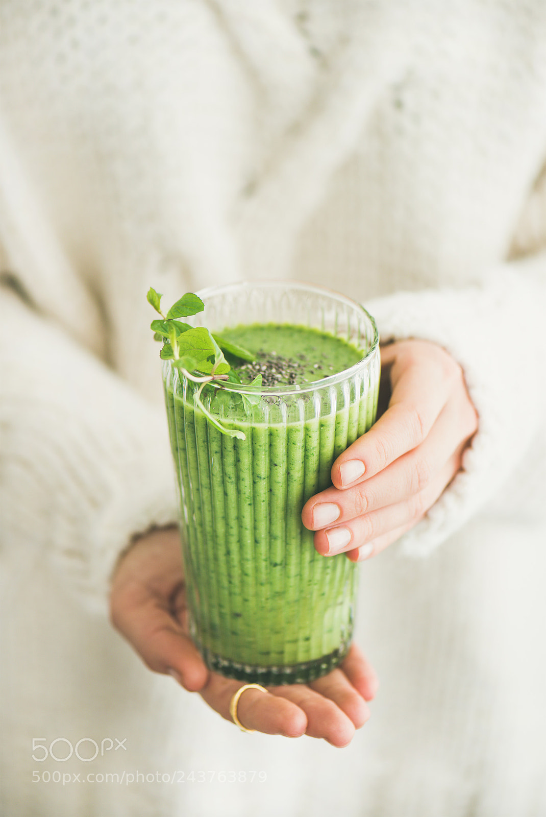 Nikon D610 sample photo. Matcha green smoothie with photography