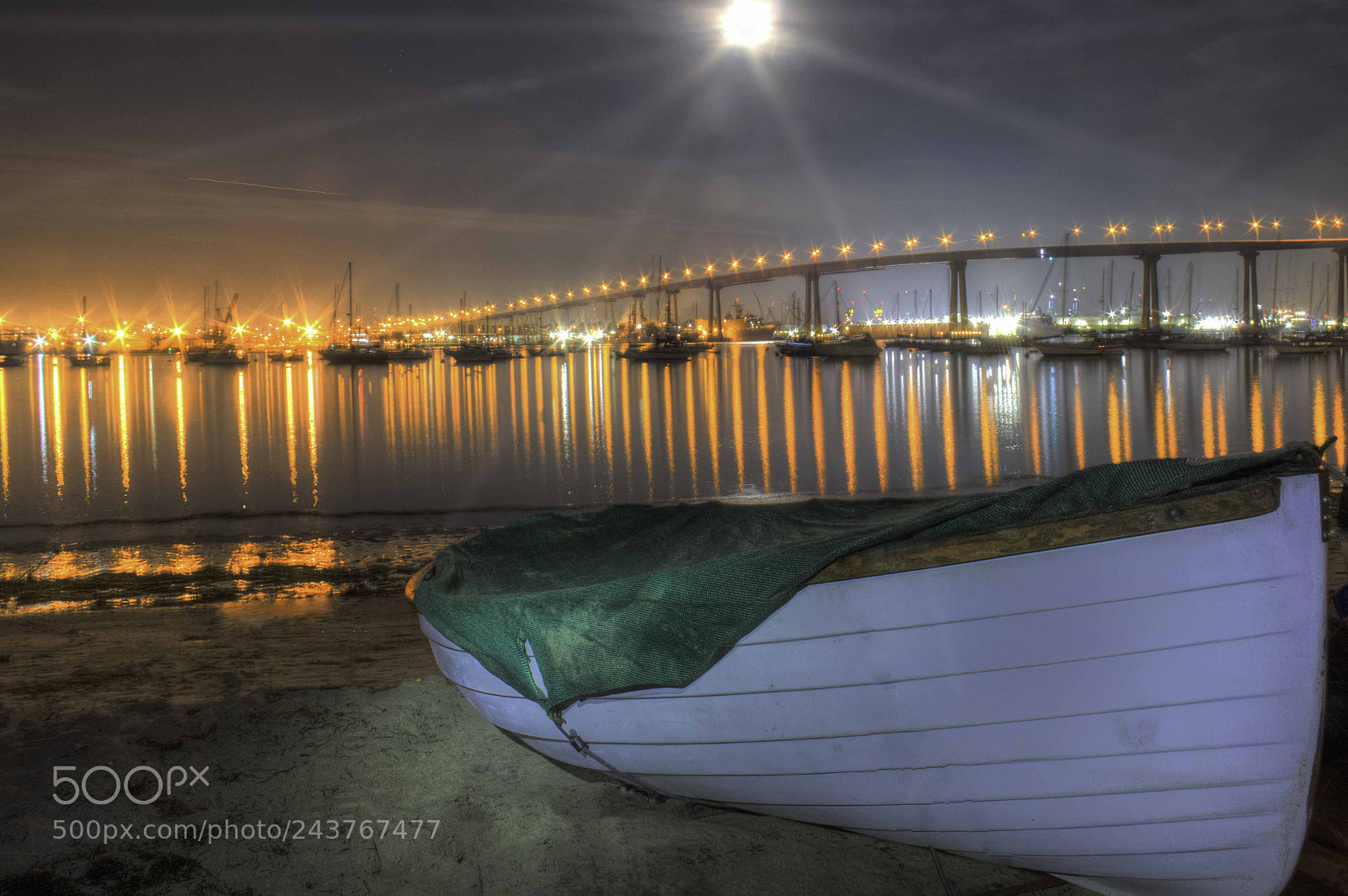 Canon EOS 7D Mark II sample photo. The lonely dinghy photography