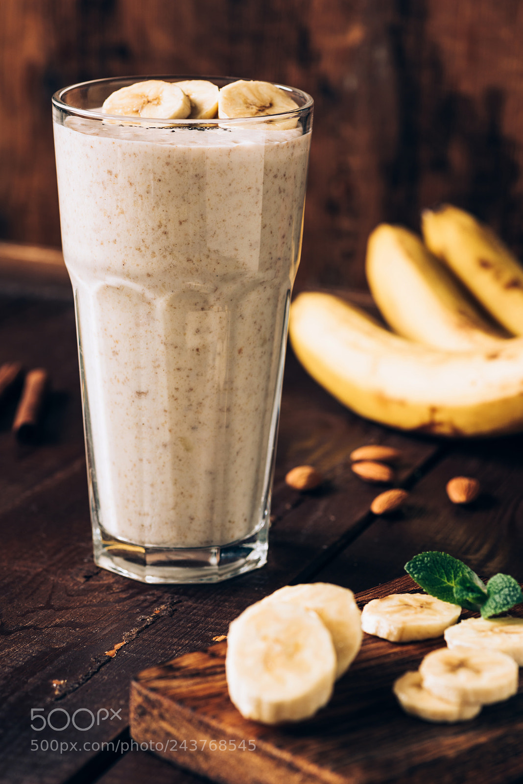 Nikon D810 sample photo. Banana smoothie in glass photography