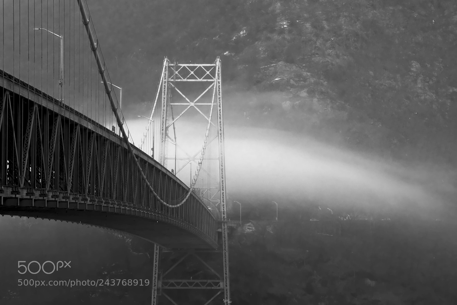 Canon EOS M5 sample photo. Bridge and cloud photography