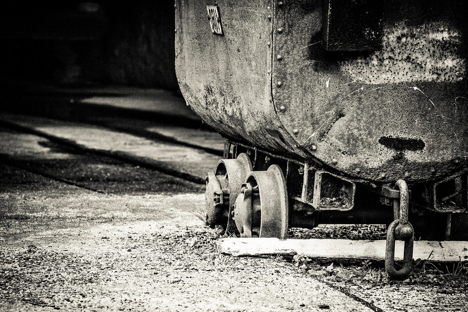Canon EOS M3 sample photo. Abandoned mine photography