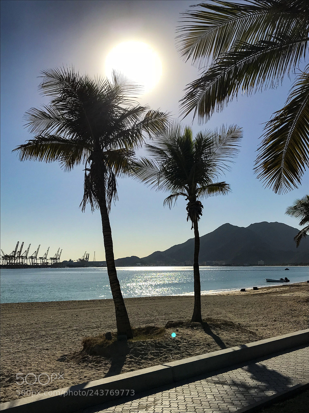 Apple iPhone 7 sample photo. Khorfakkan beach photography