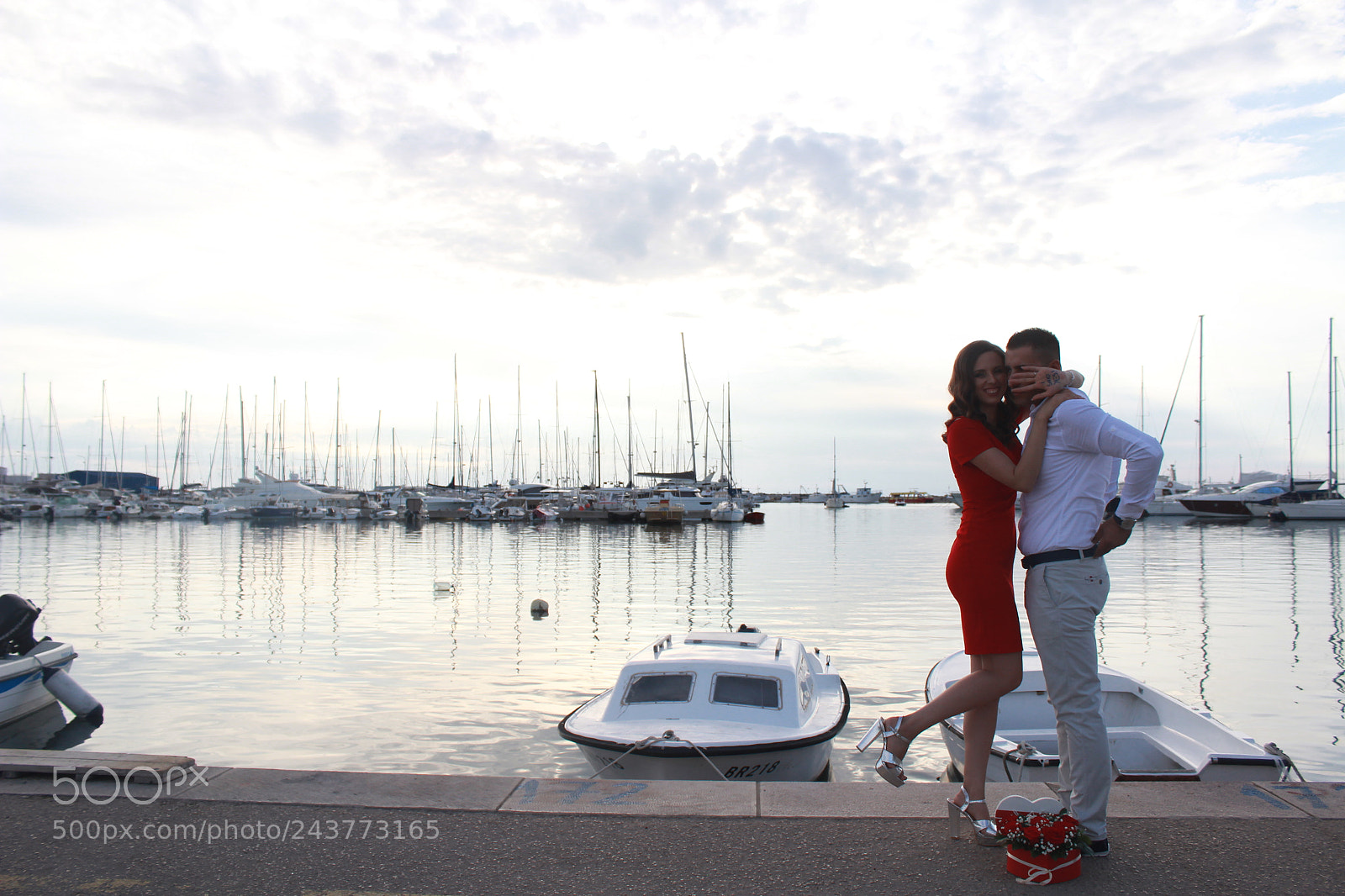 Canon EOS 1200D (EOS Rebel T5 / EOS Kiss X70 / EOS Hi) sample photo. Engagement photography