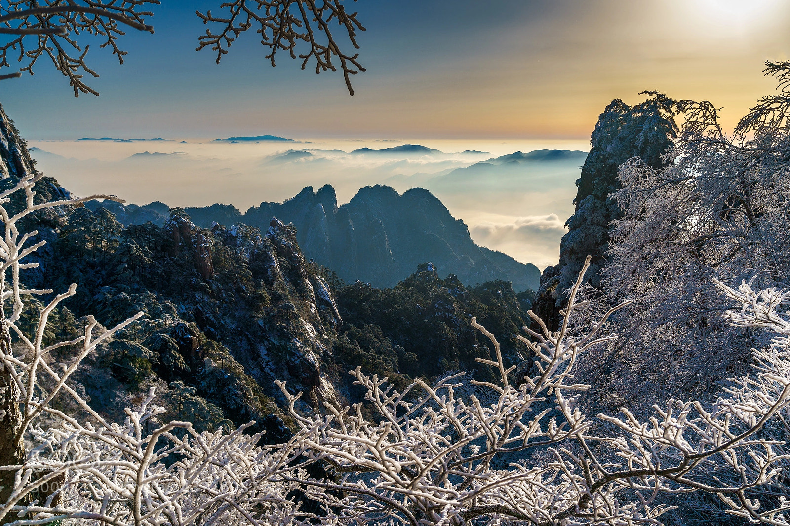 Sony a9 sample photo. I love huangshan photography