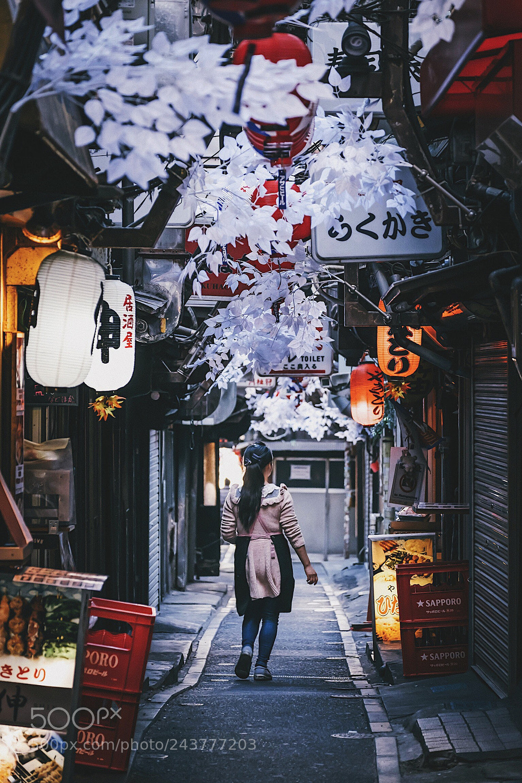 Fujifilm X-T2 sample photo. White tunnel photography