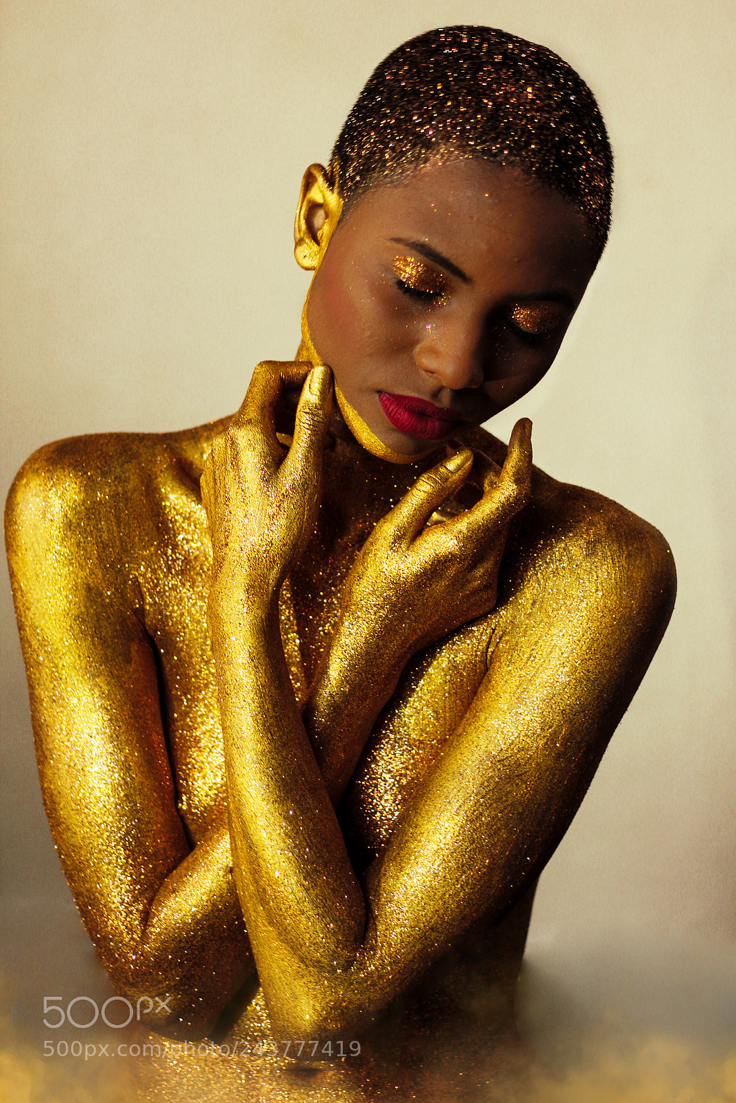 Canon EOS 60D sample photo. Gold photography
