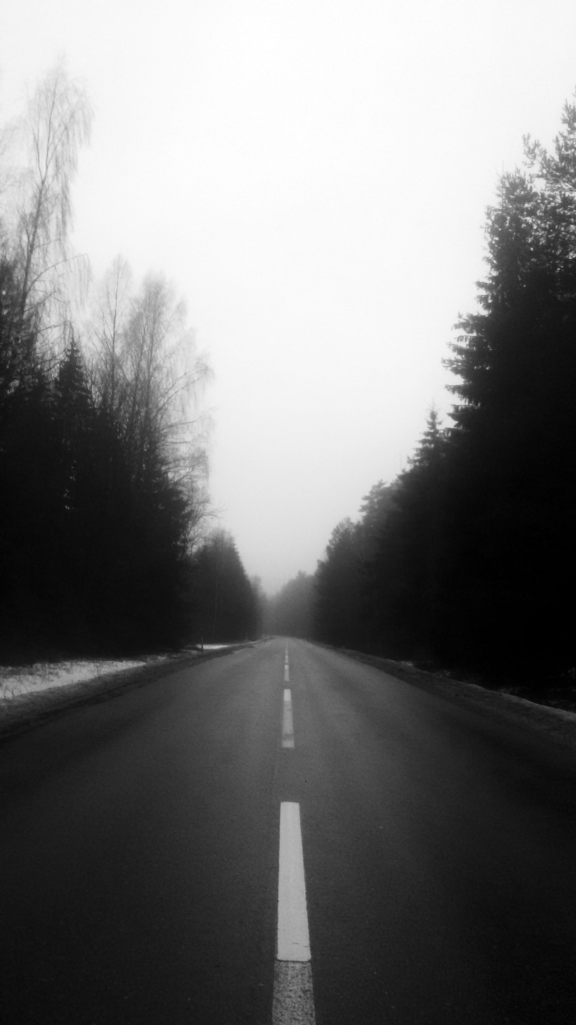 Samsung Galaxy S3 Neo sample photo. Road photography