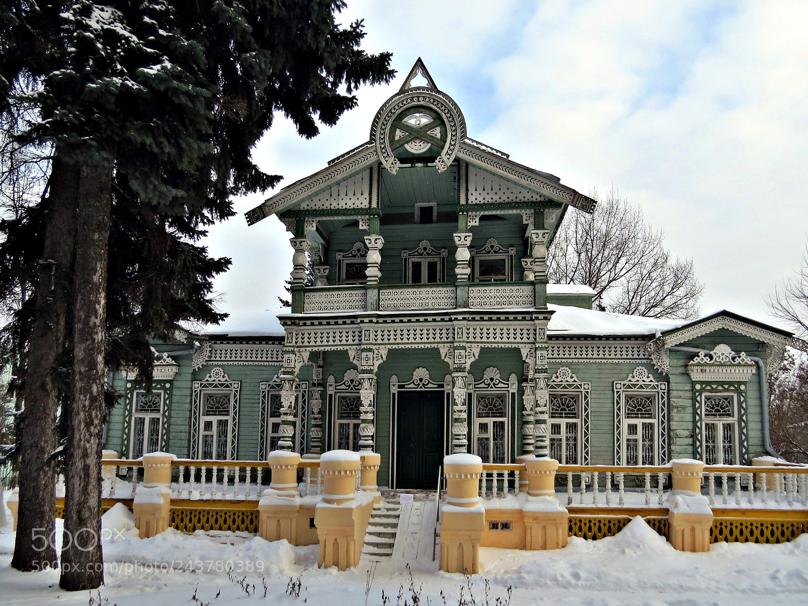 Canon PowerShot SX50 HS sample photo. Manor of the 19th photography