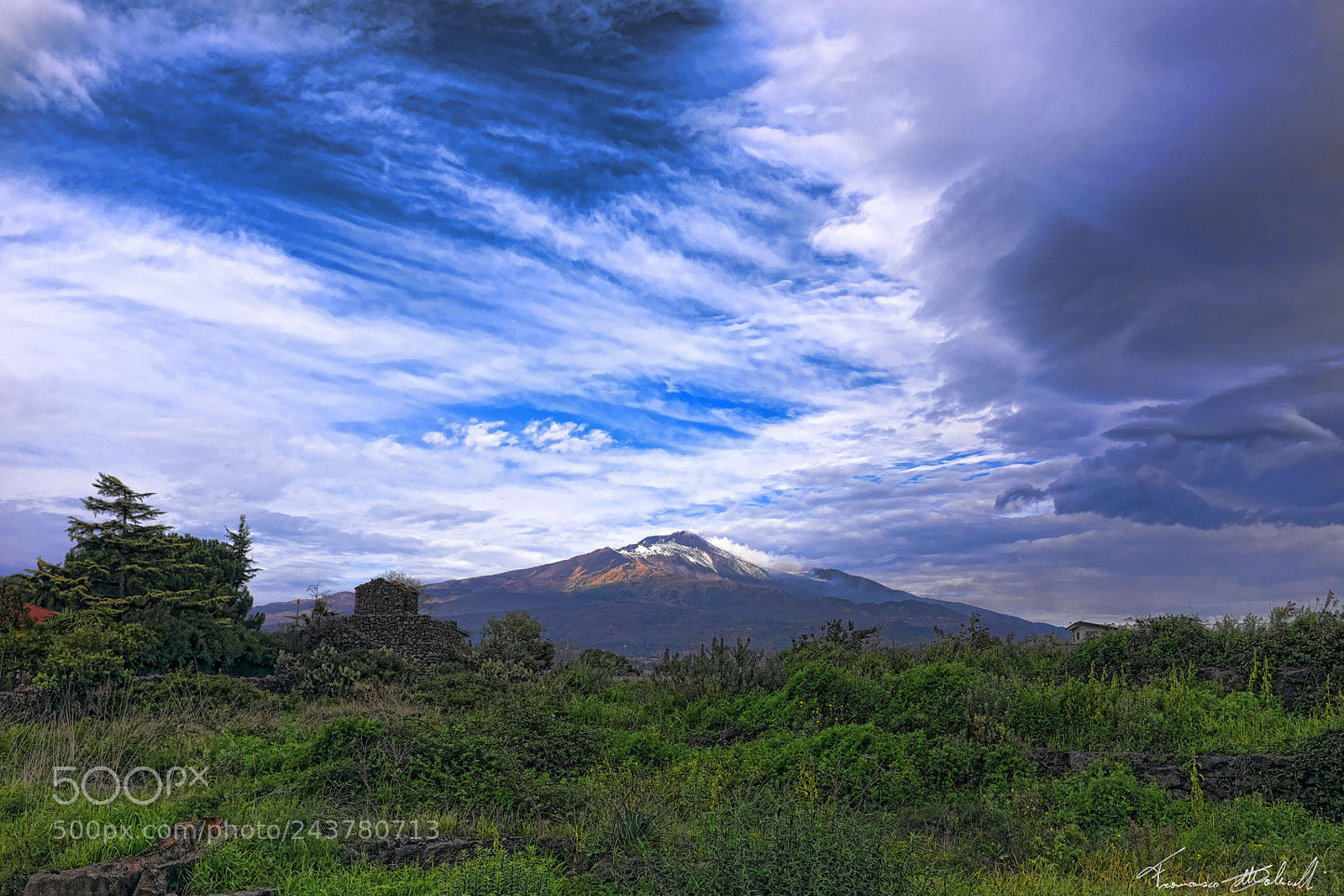Fujifilm X100T sample photo. Luci sull etna photography