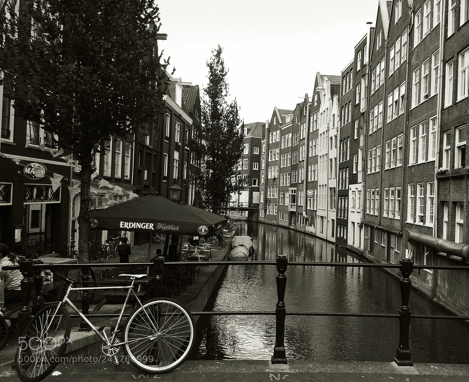 Apple iPad Air sample photo. Amsterdam photography