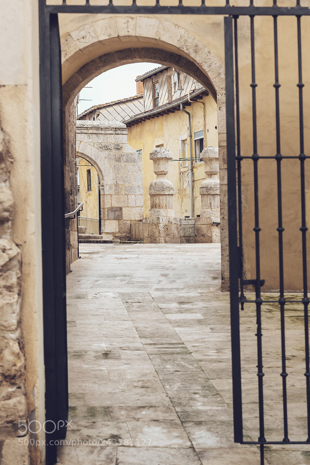 Nikon D610 sample photo. Burgos from a different photography