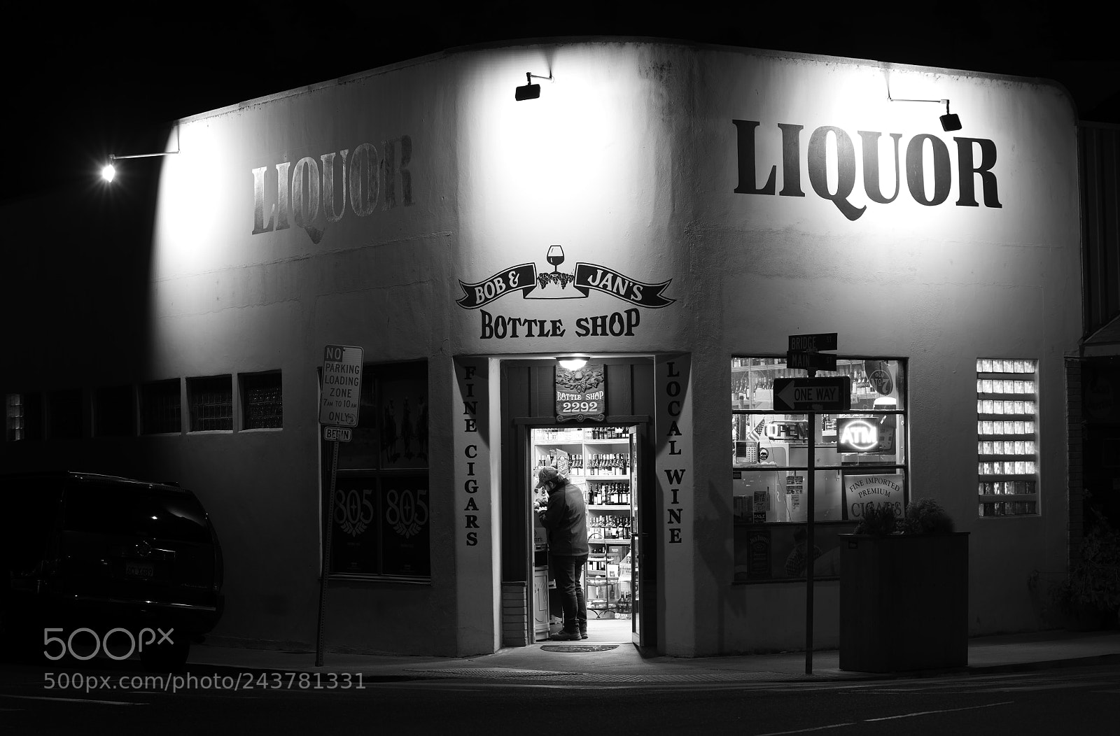 Sony a7R II sample photo. Small town business photography