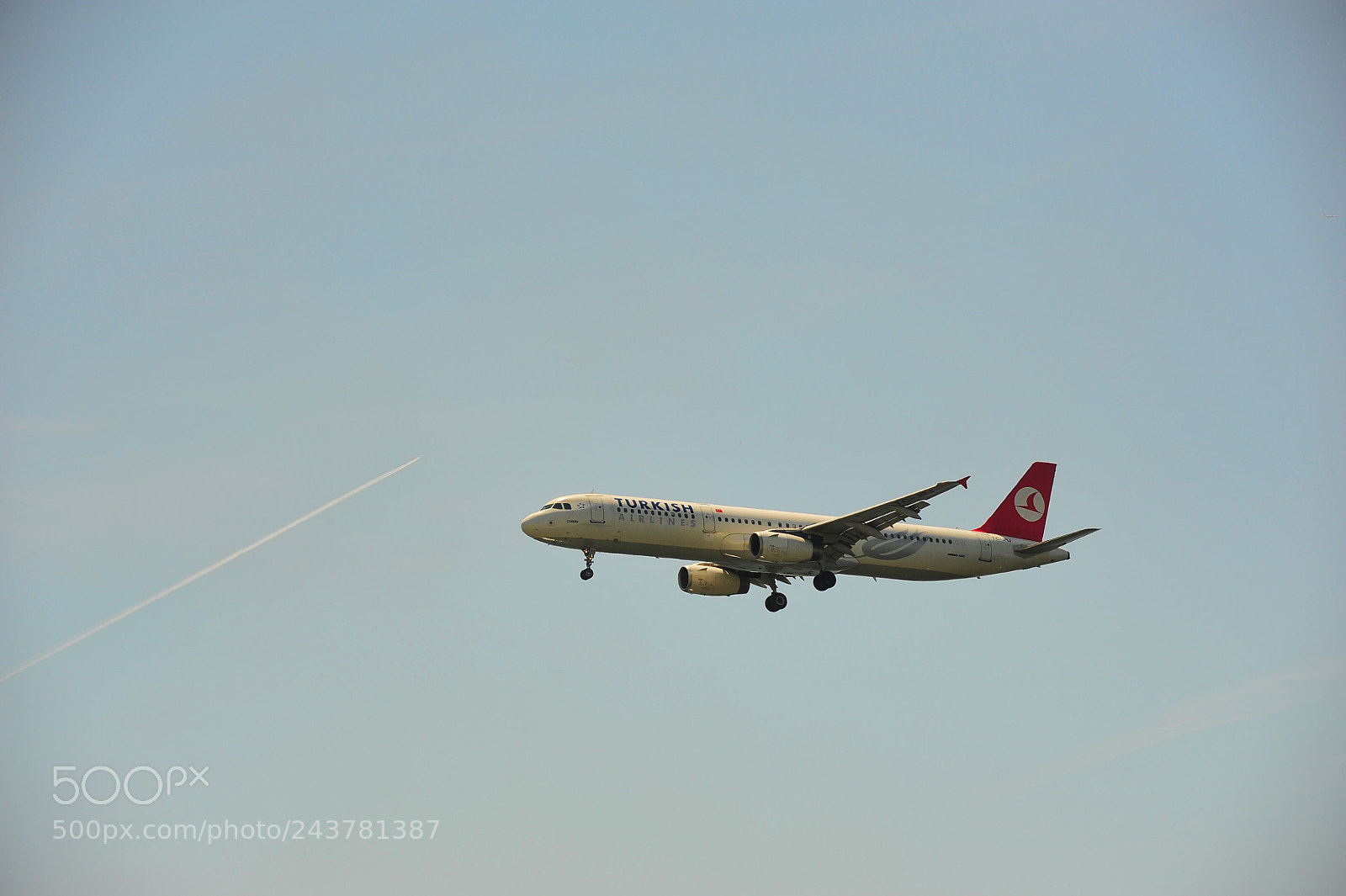 Nikon D700 sample photo. Thy turkish airlines photography