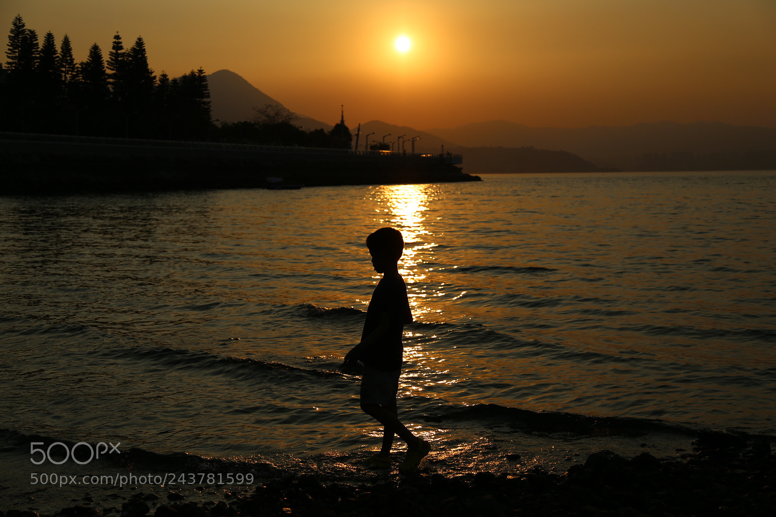 Canon EOS 6D + Canon EF 24-105mm F4L IS USM sample photo. Time to leave photography