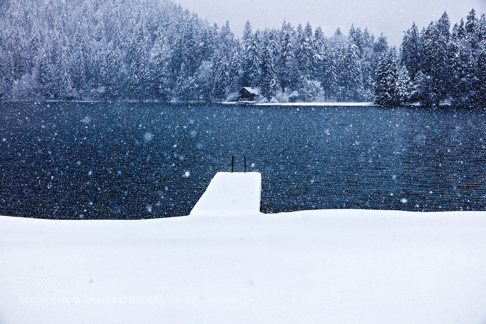 Canon EOS 5DS sample photo. Spitzingsee - snowing photography