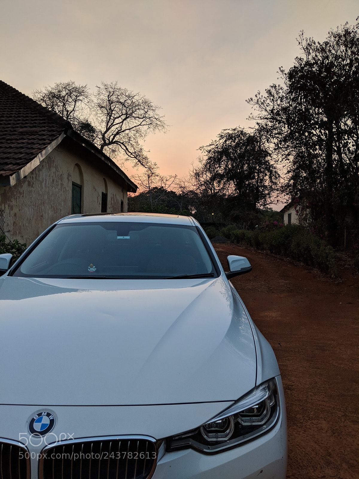 Google Pixel 2 XL sample photo. Untitled photography